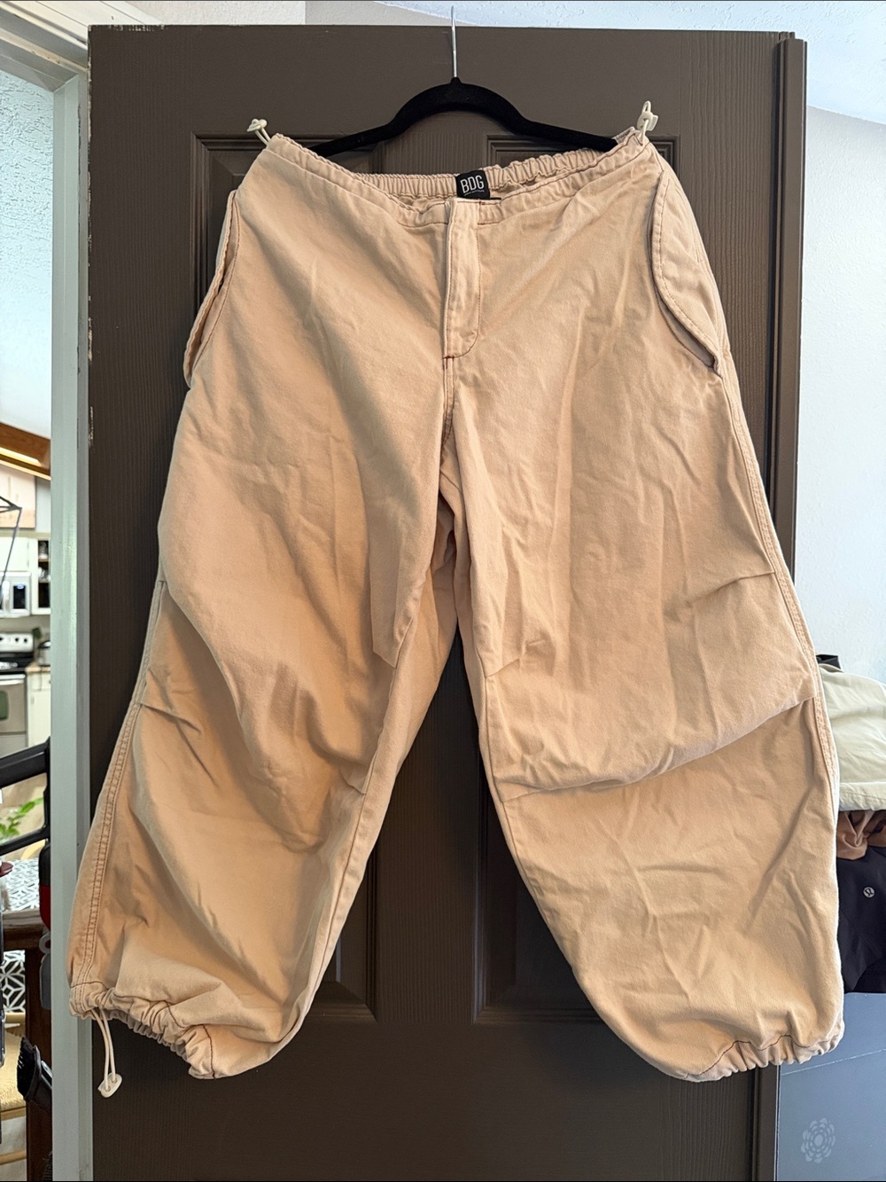 BDG women’s Baggy Cargo Pants